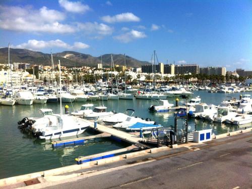 Vive Benalmádena Apartamento Luxe Puerto Marina, Primera Línea De Playa