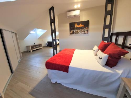 Vivienda bajo cubierta en Plaza Poeta Iglesias