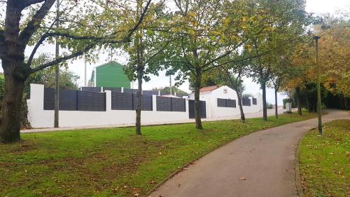 Vivienda Vacacional La Perillana. Entre Lo Rural Y Lo Urbano