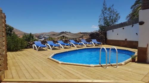 Volcanic View Villa & Pool