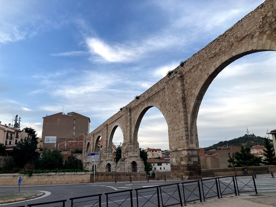 Los Arcos.