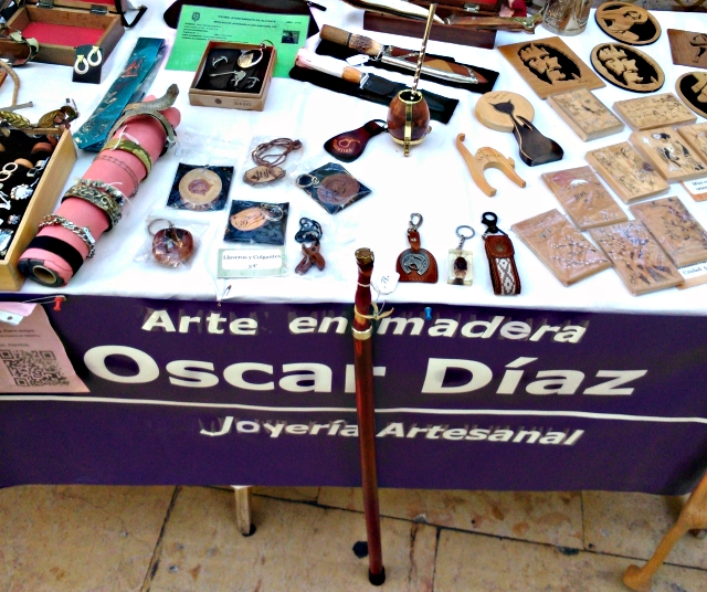 ARTE EN MADERA y JOYERÍA ARTESANAL