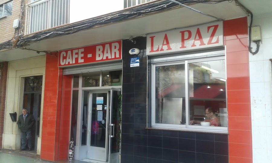 Bar La Paz, C.B.