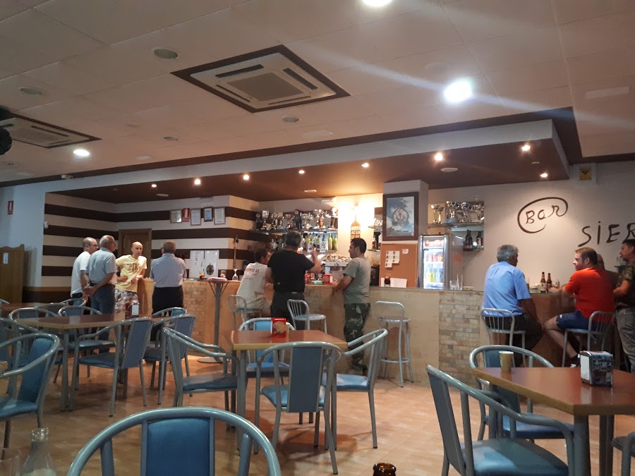 Cafe Bar " El Sierpe"
