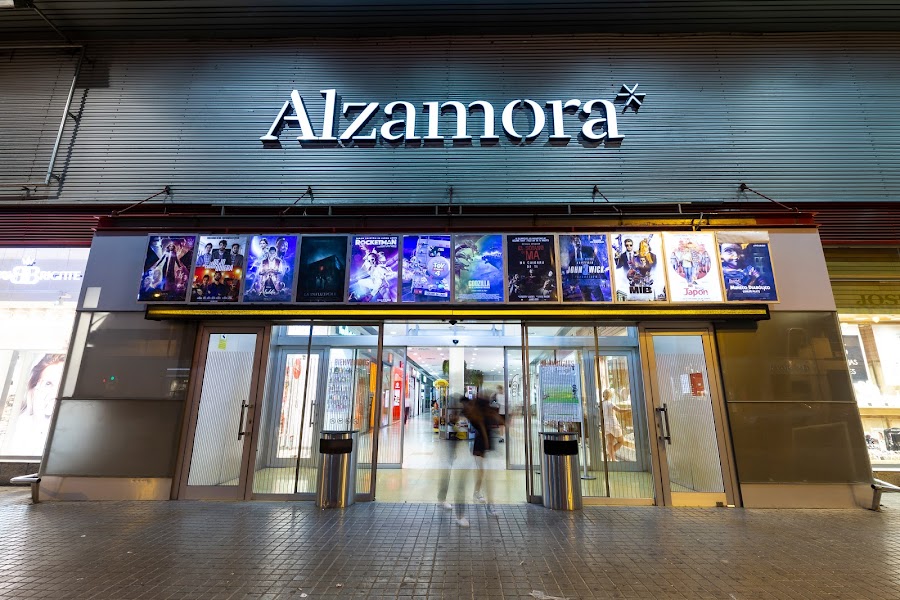 Centro Comercial Alzamora