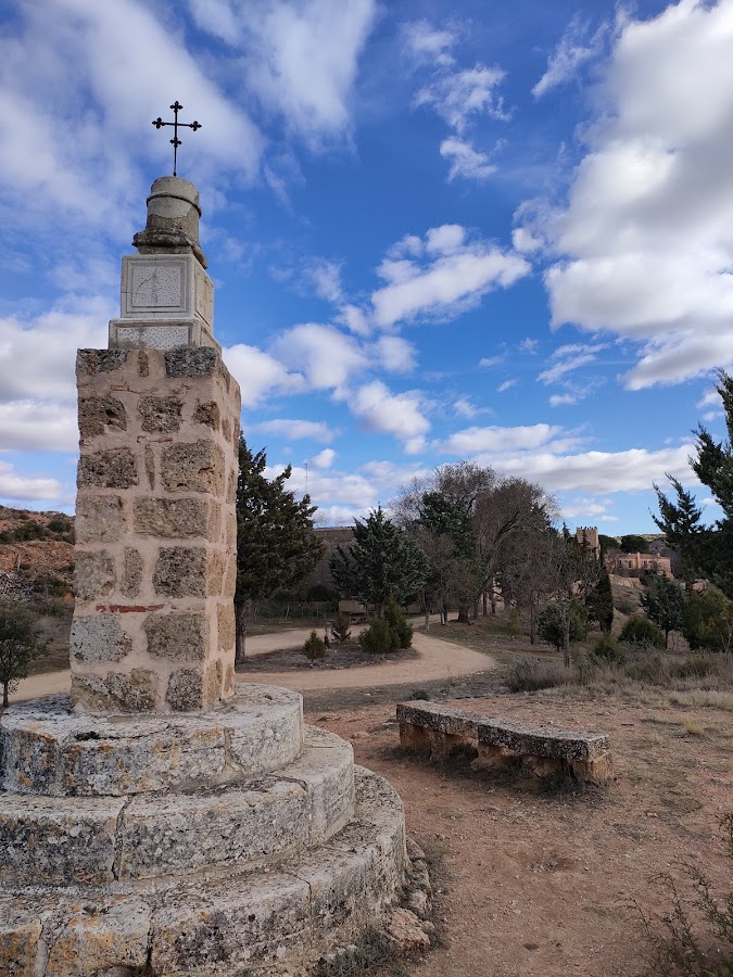 Cruz De Gayarre