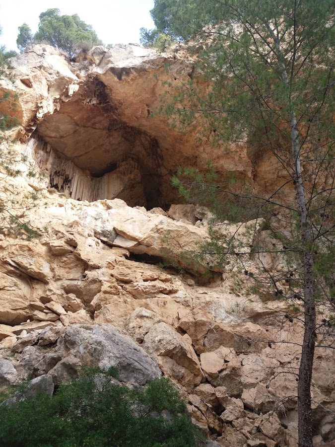 Cueva Del Mármol