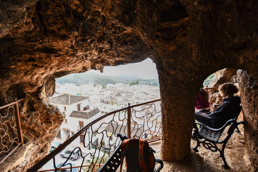 Cuevas De Ojén