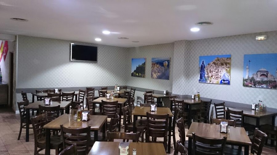 Doner Kebap Zeki - Restaurante Turco