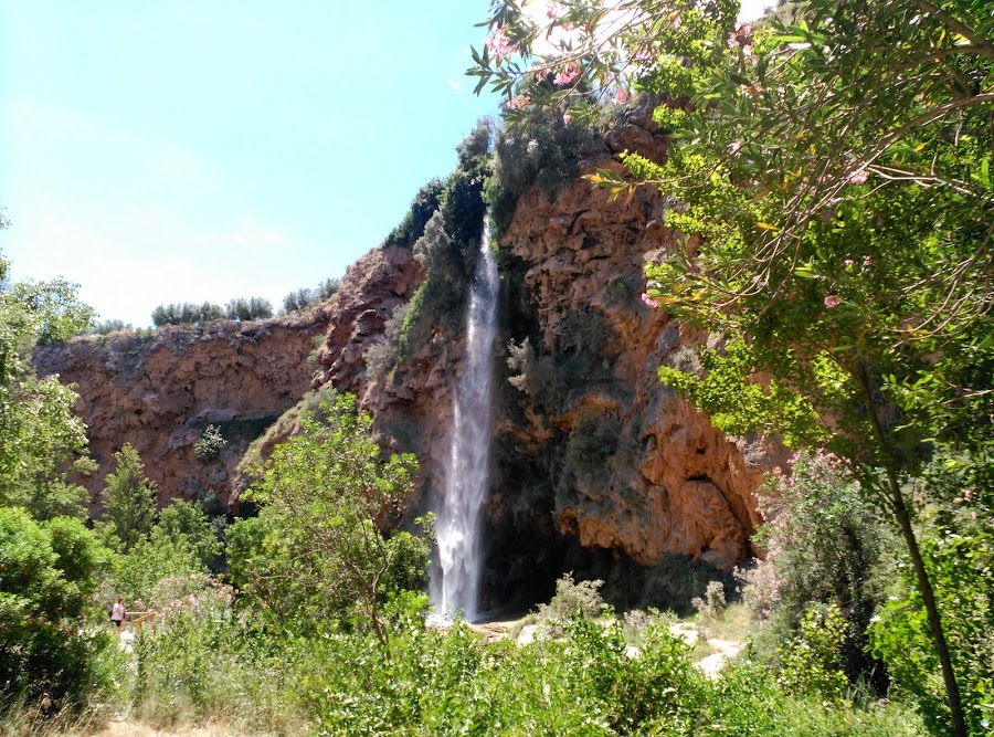 El Salto De La Novia