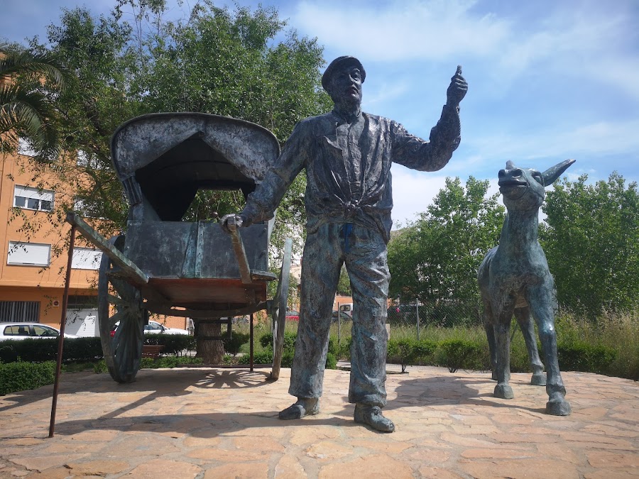 Estatua Del Tio Pep