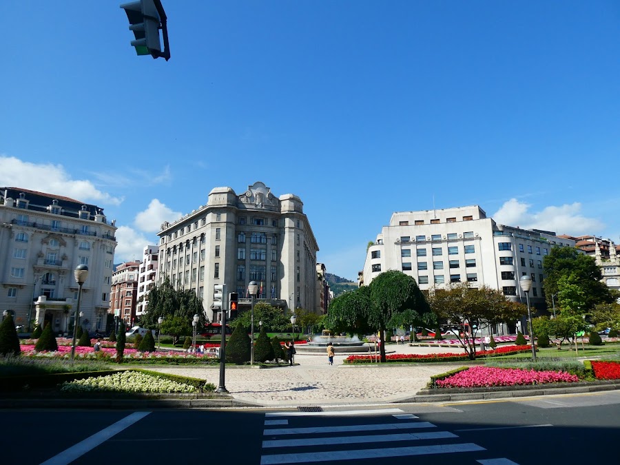 Plaza Federico Moyua