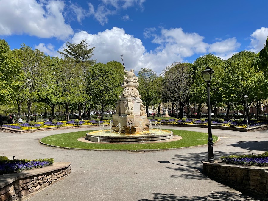 Fuente De Neptuno