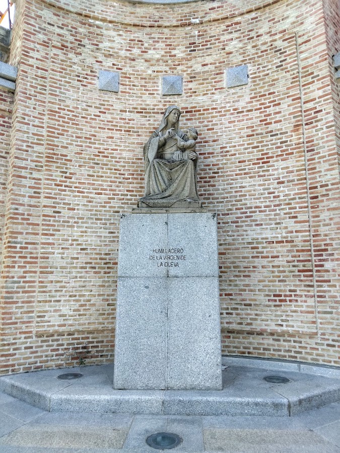 Humilladero De La Virgen De La Cueva