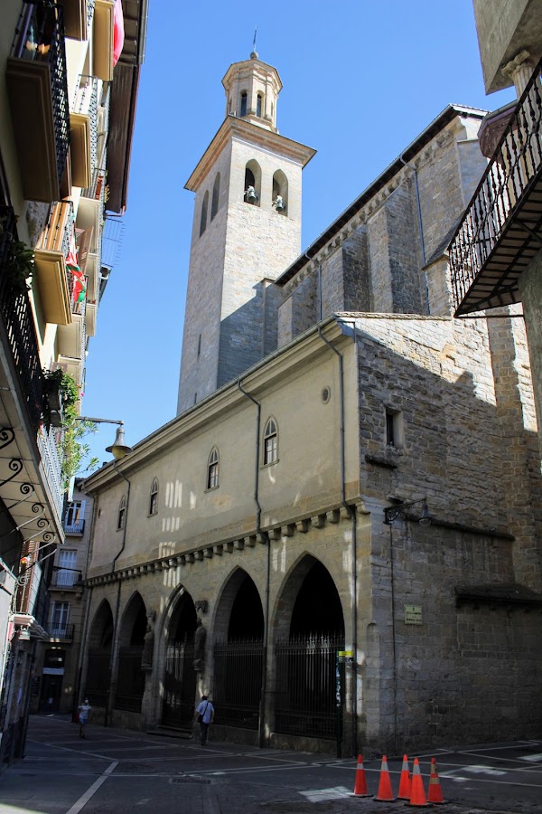 Iglesia de San Saturnino Eliza