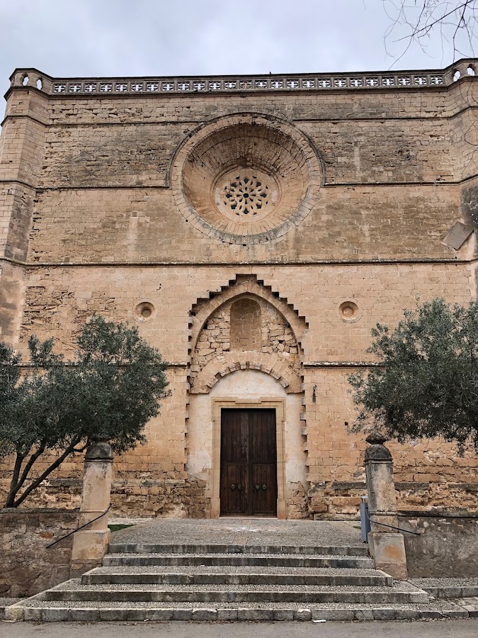 Iglesia Parroquial De Petra