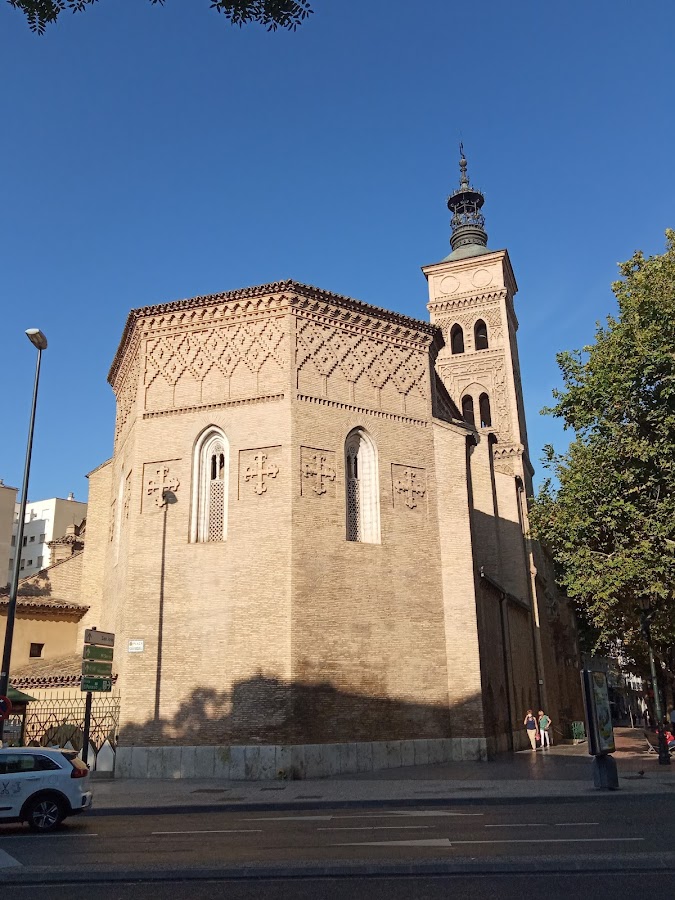Iglesia de San Miguel de los Navarros