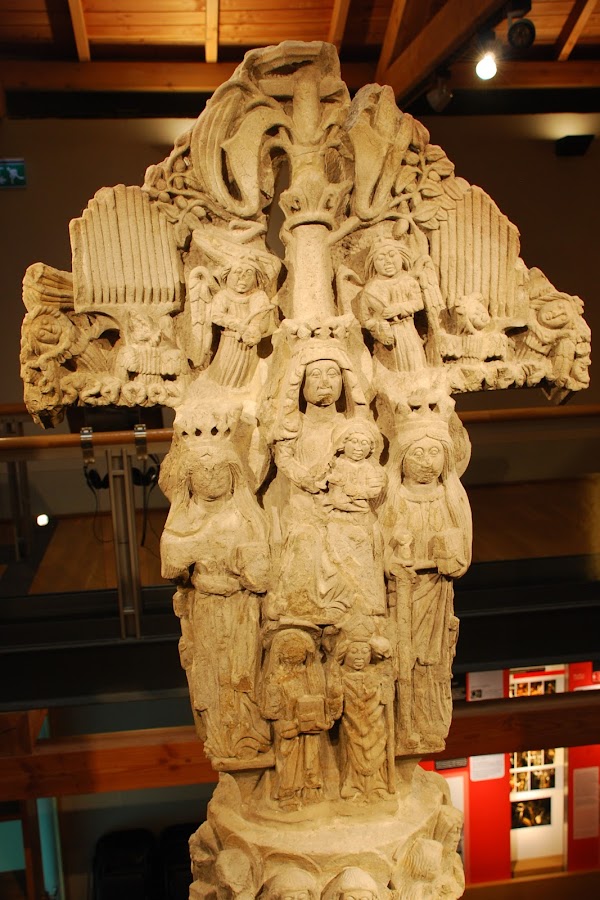 Kurutzesantu Museoa