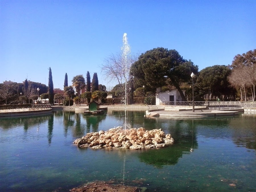 Lago Finca Liana De Mostoles