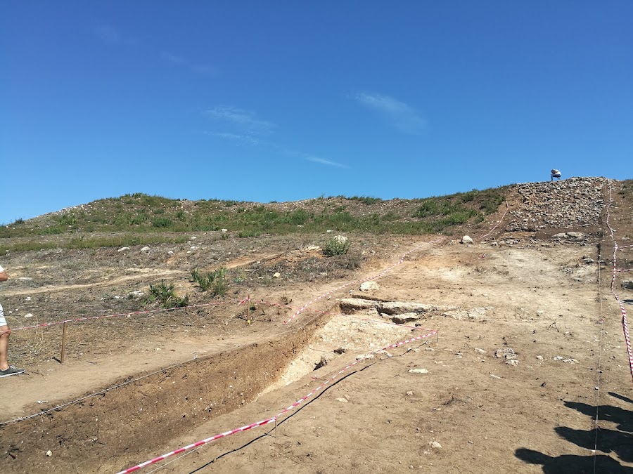 Los Castillejos De Alcorrín Yacimiento Arqueológico