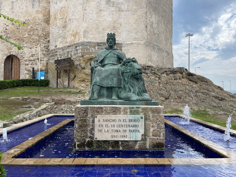Monumento A Sancho Iv