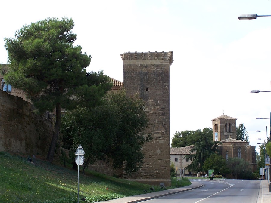 Muralla De Huesca