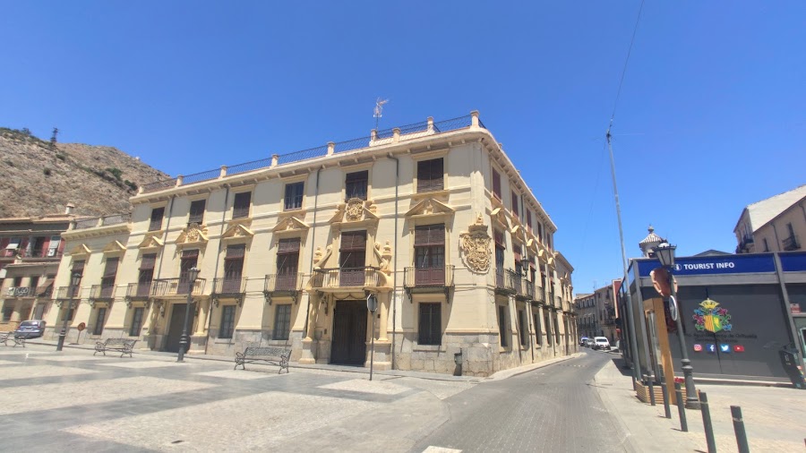 Palacio Del Marqués De Rafal