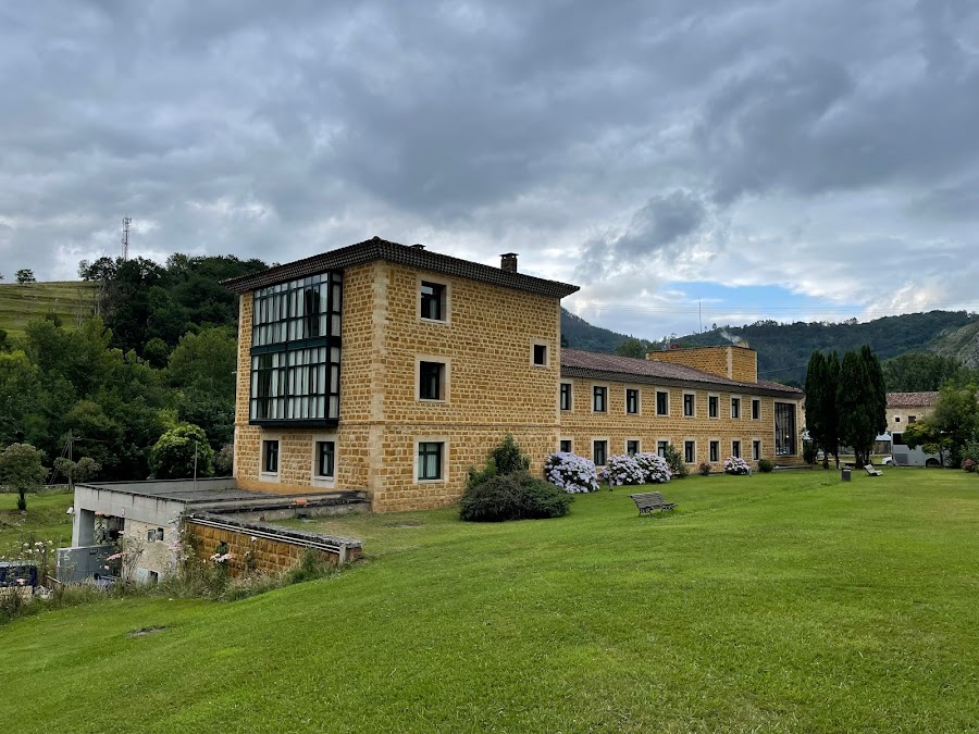 Parador De Cangas De Onis