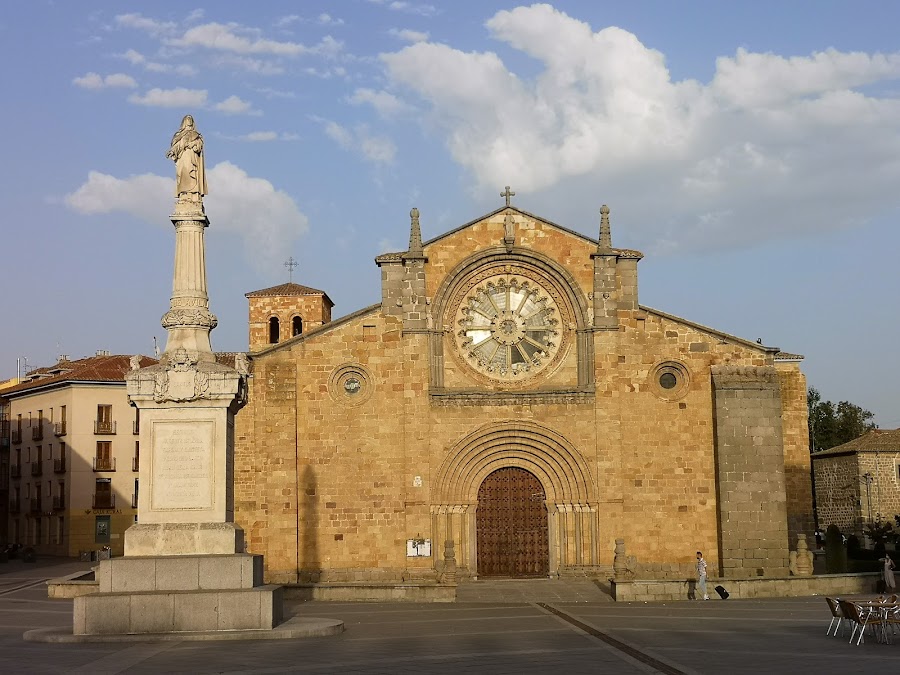 Iglesia de San Pedro Apóstol