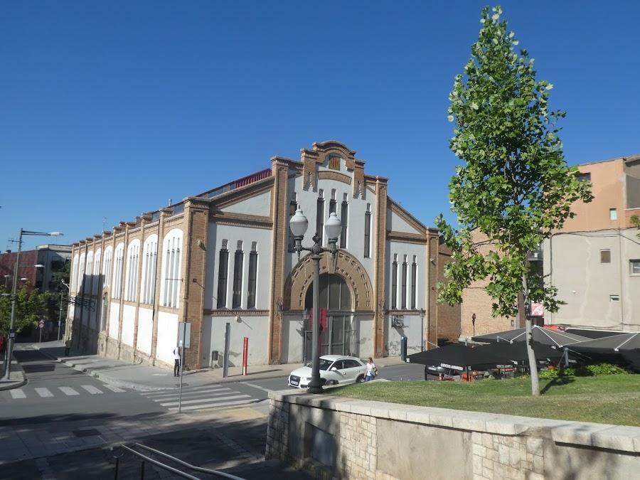 Plaza de la Fuente de los Tritones