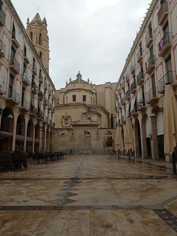 Plaza De Les Peixateries Velles