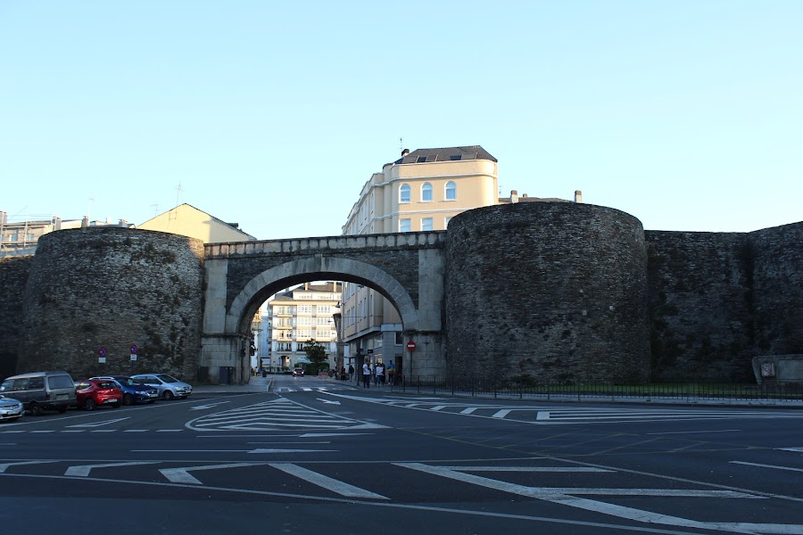 Porta De San Fernando