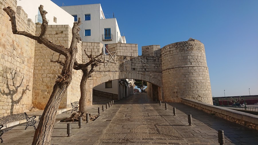 Porta De Sant Pere