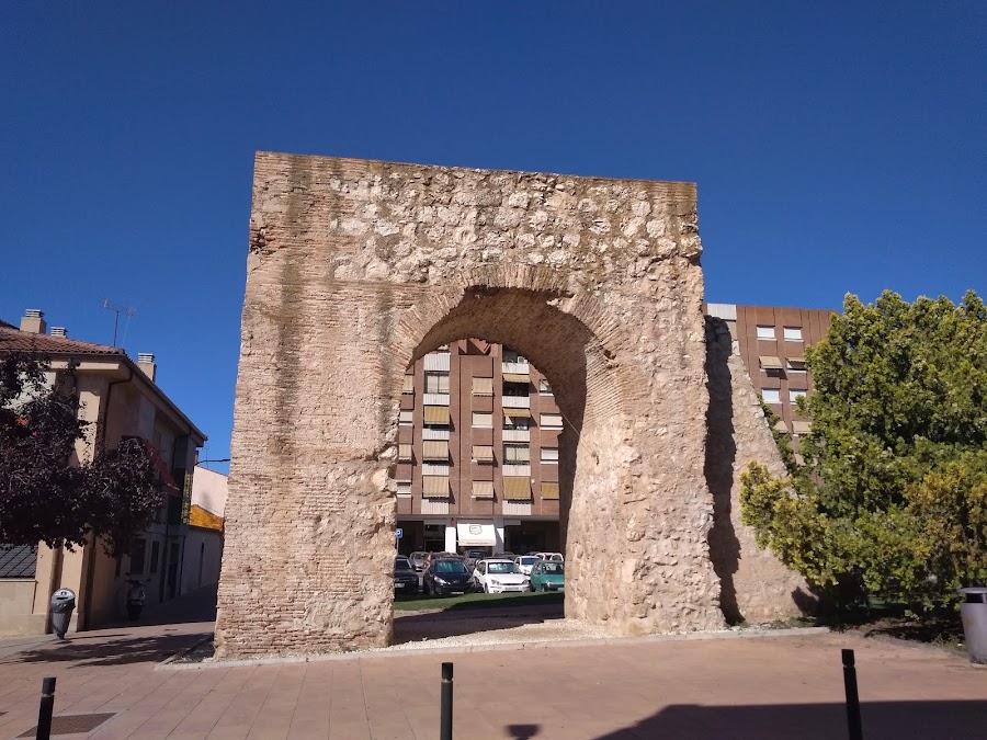 Puerta De Bejanque