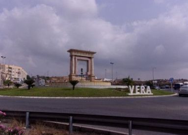 Puerta De Vera