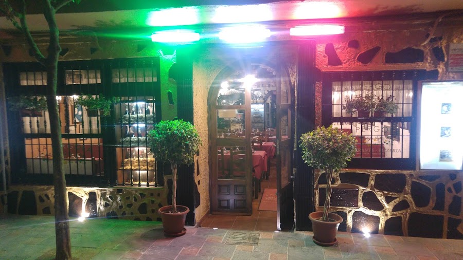 Restaurante Pizzería La Pérgola