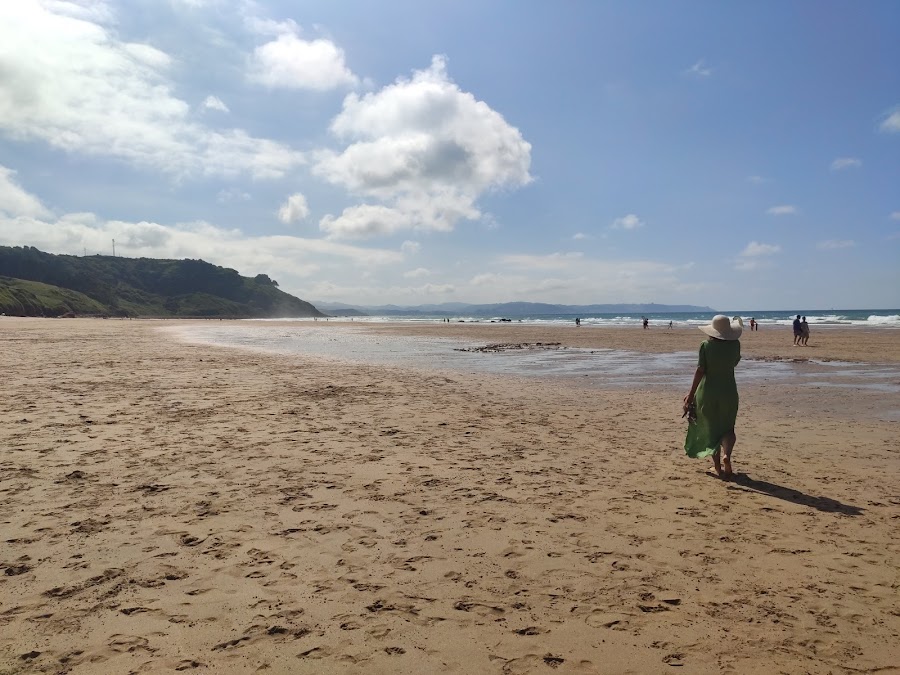 Sablera De Vega , Playa