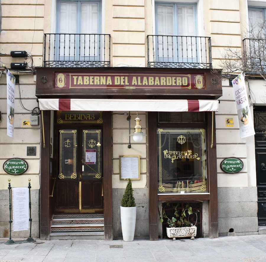 Taberna del Alabardero