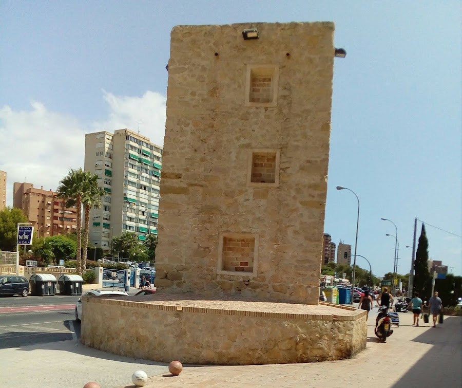 Torre De Morales