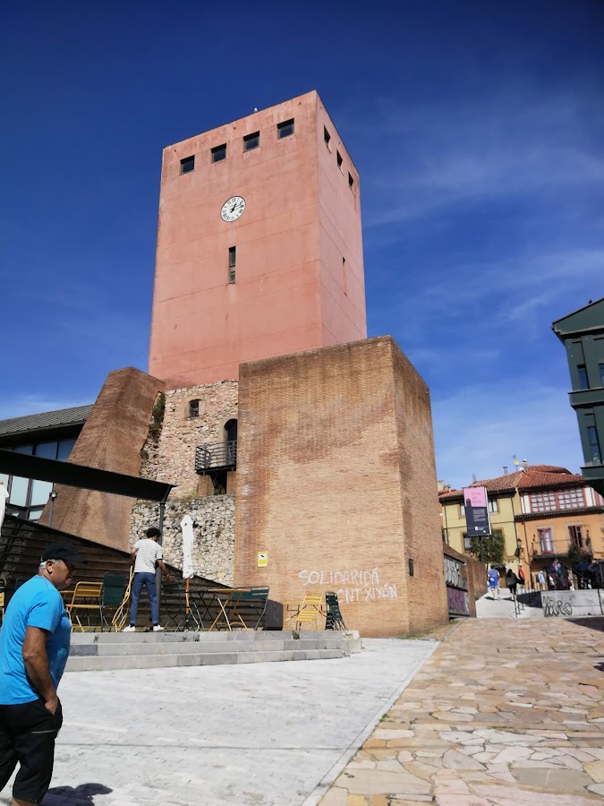 Torre del Reloj de Gijón / Xixón